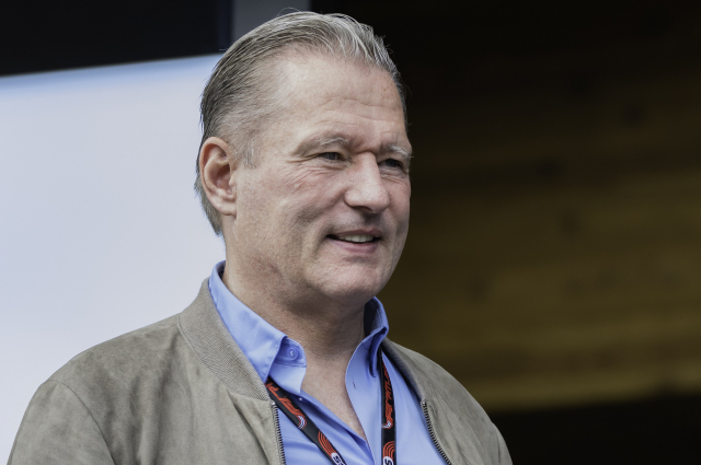Jos Verstappen delighted with third title Max: 'I'm very proud'